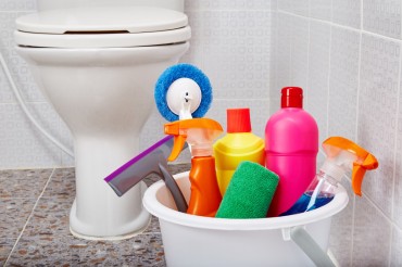 How to keep bathroom clean